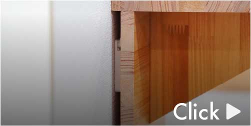 A,パーツの厚み分、10mmほど開きます。